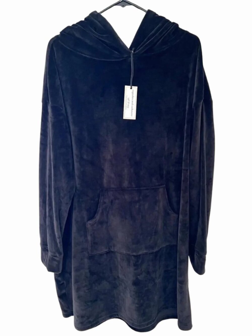 Cupcakes and Cashmere, Black Velvet Soft, Long Hoodie, NWT - Size M